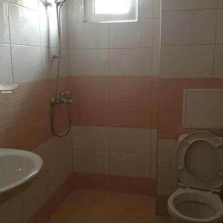 Dimitrov Lejlighed *